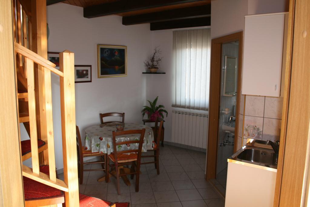 Apartment Pokrajac Rovinjsko Selo Habitación foto